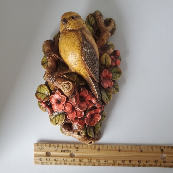 Vintage Chalkware Bird & Flowers Wall Plaque Wall Decor - Picture 11 of 12